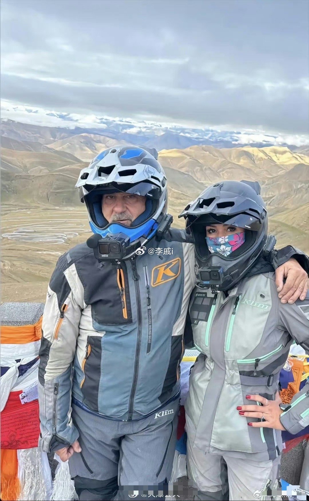 A Spanish couple, who gained notoriety after being assaulted by a group of men in India, has sparked controversy once again after criticizing the state of public toilets in China. The couple, who have been touring the world on motorbikes, took to social media to express their shock and disappointment at the cleanliness of Chinese toilets.